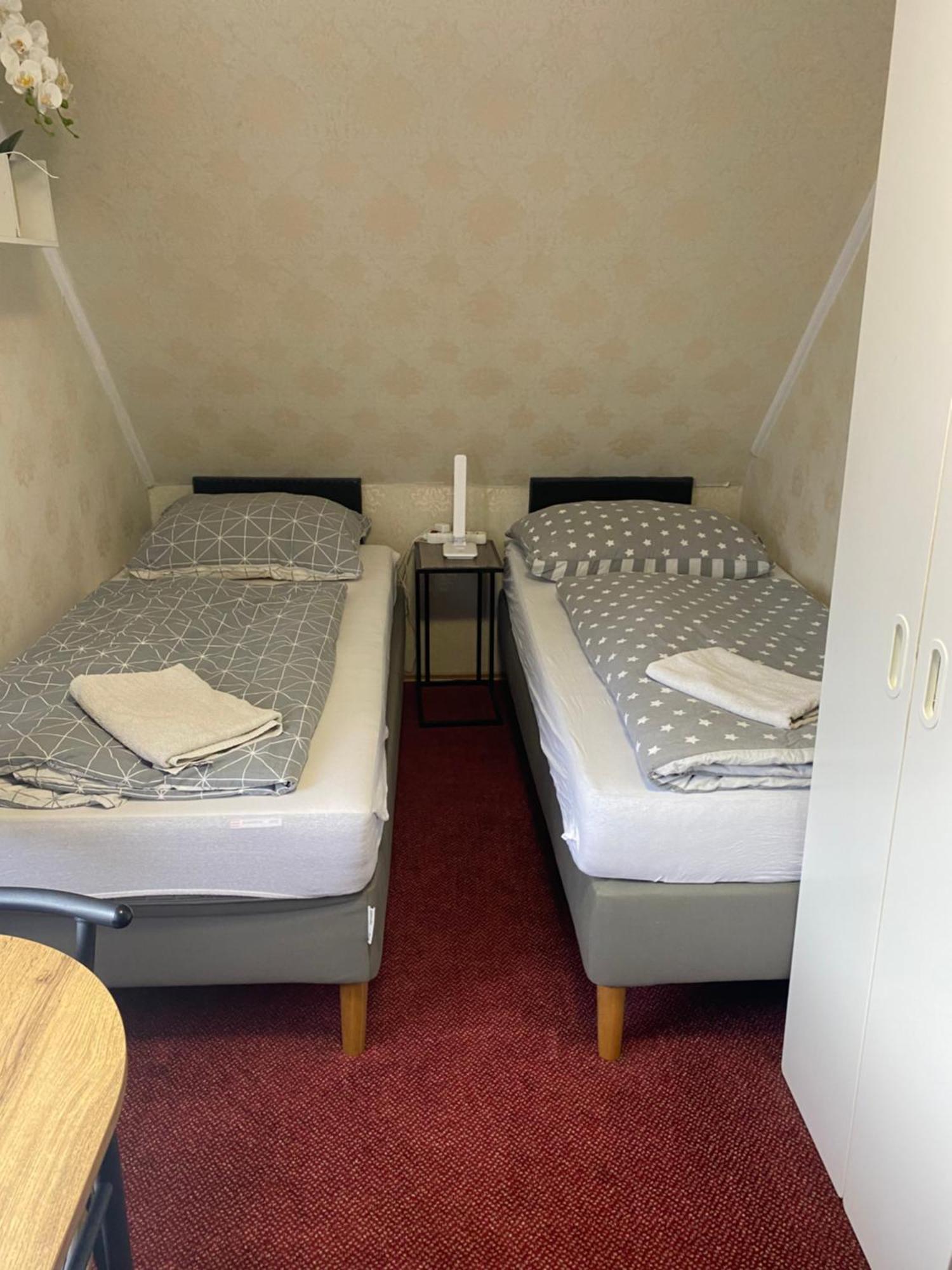 Homestay U Hanky Zdiby Eksteriør billede