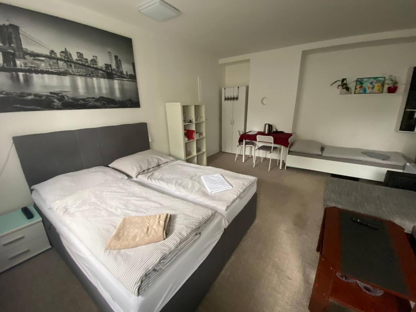 Homestay U Hanky Zdiby Eksteriør billede
